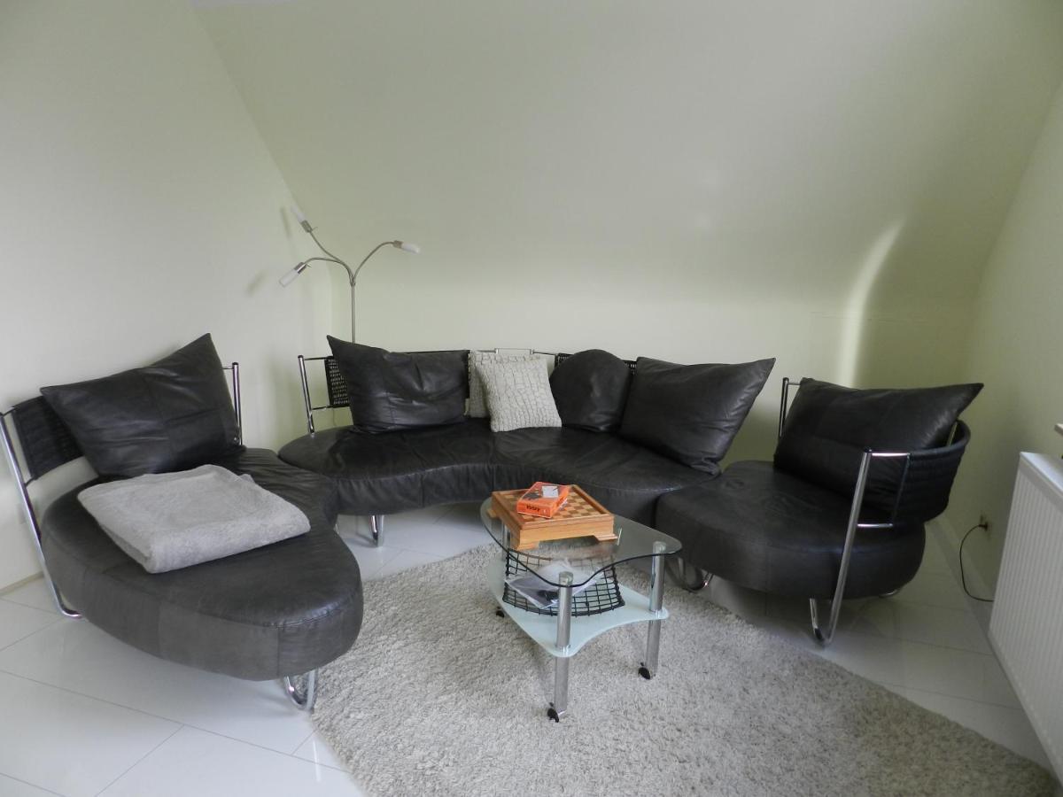 Ferienwohnung Burgenblilck Weinheim Exterior foto