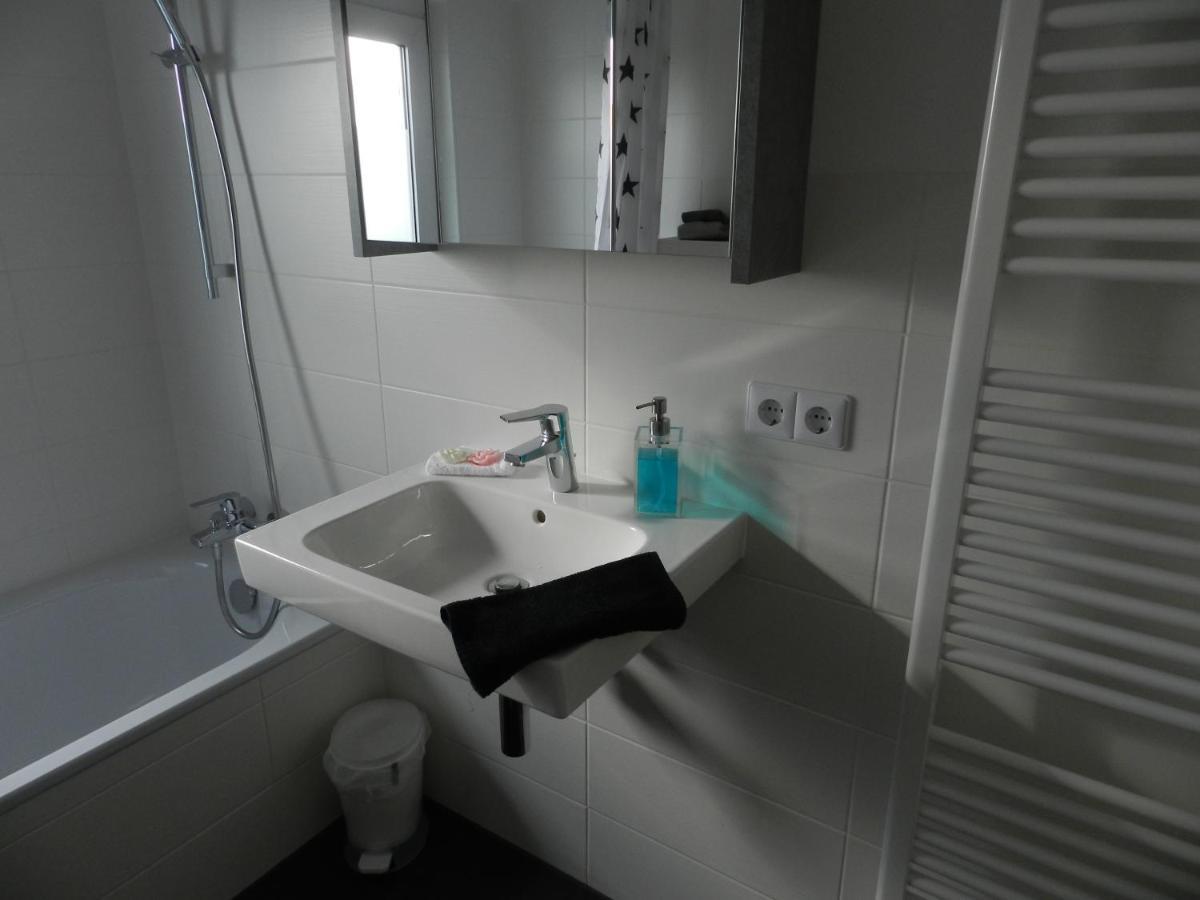 Ferienwohnung Burgenblilck Weinheim Exterior foto